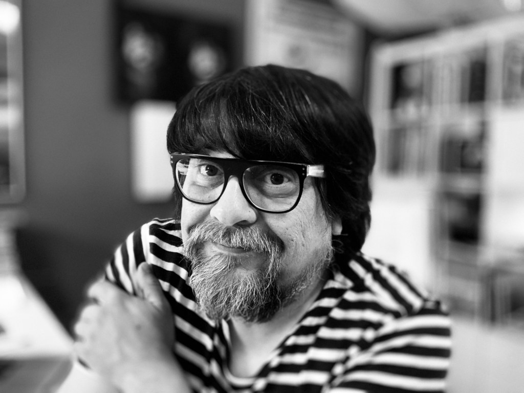 Juan Cruz Benavente entrevistado en www.entrevisttas.com, por Carmen Nikol.