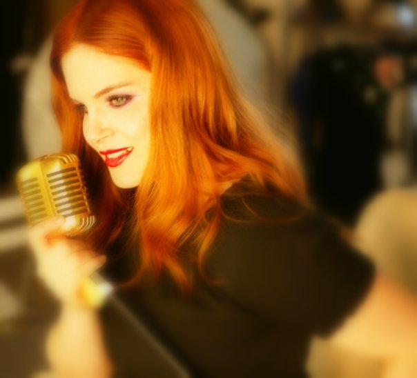 Carmen Nikol | Artículos y entrevistas en www.entrevisttas.com