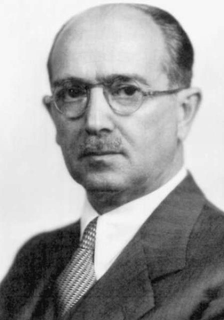 Hans Kelsen: el fundamento jurídico del Derecho