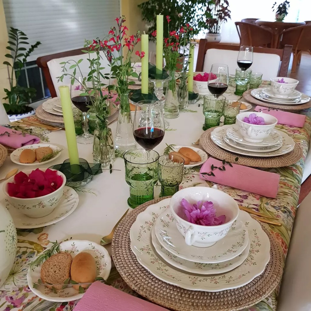 Ejemplo de presentación de una mesa primaveral