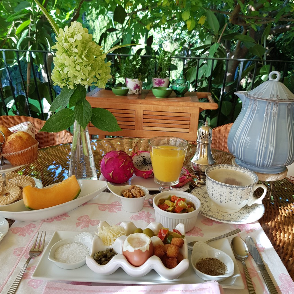 UN PISTO PARA UN DELICIOSO Y TENTADOR DESAYUNO DOMINGUERO