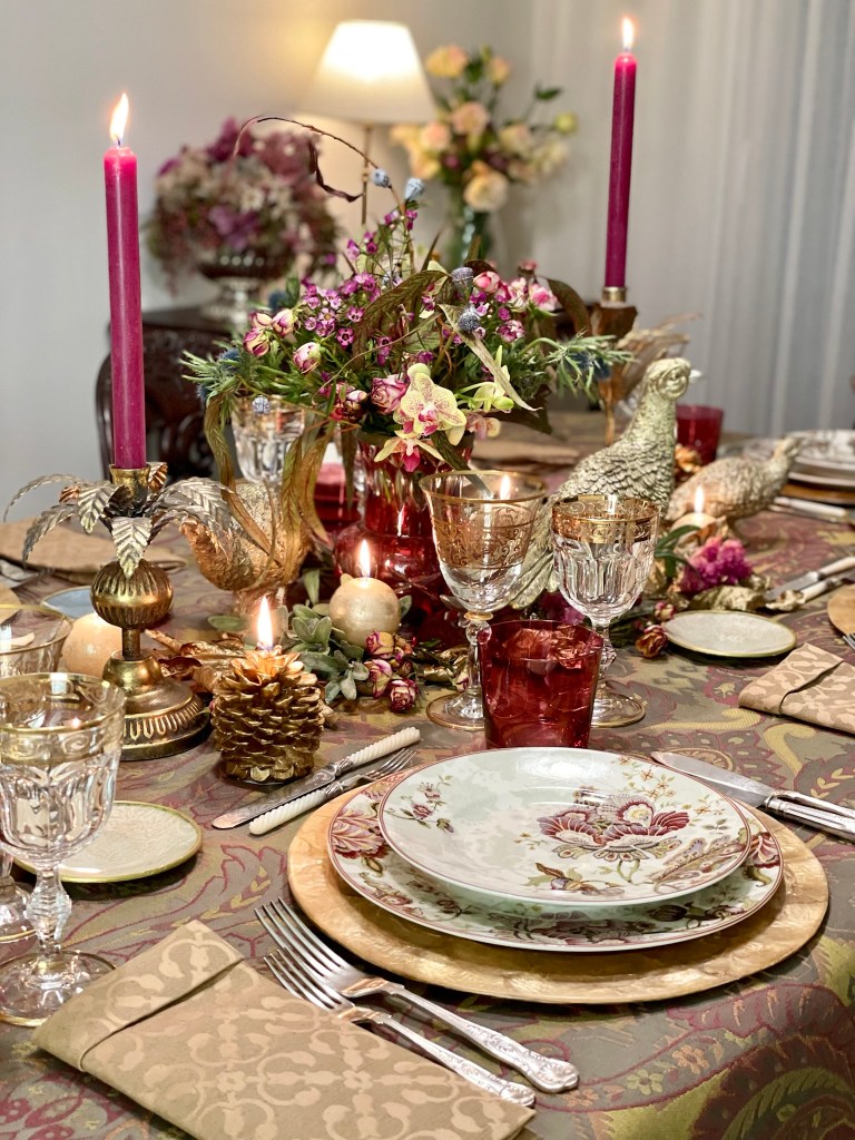 Mesa "Flores y faisanes"