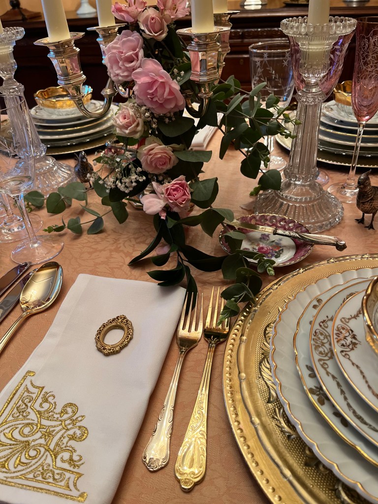 Mesa "Opulencia y barroquismo"
